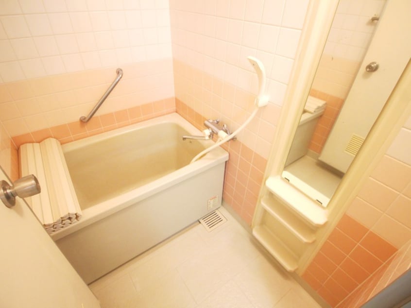 バス／シャワールーム等 スト－クマンション藤間