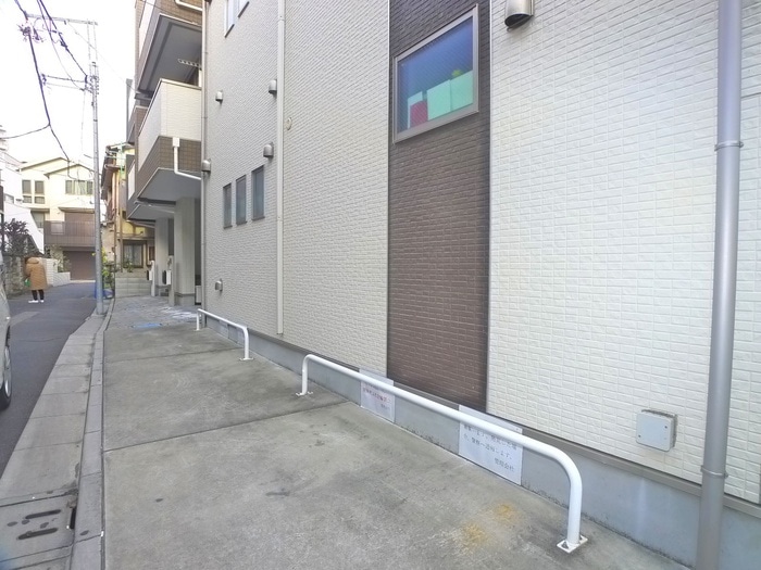 駐輪場 リーヴェルポート亀有ルーチェ