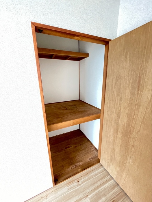 収納 リリ－ハイツ