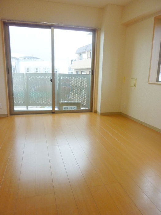 室内からの展望 マ－サジュン