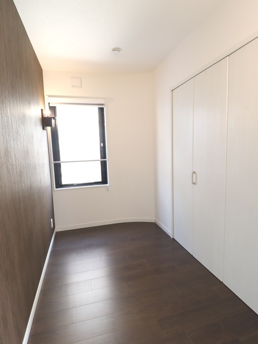 居室 ＨＪ　ＰＬＡＣＥ　ＥＢＩＳＵ