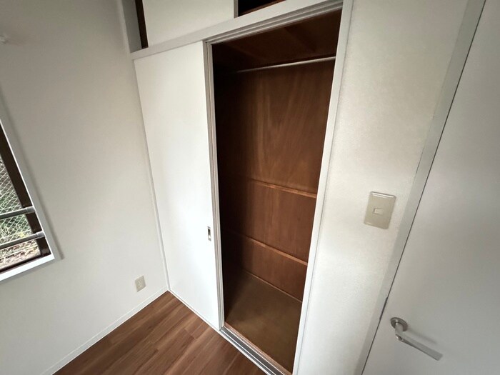 収納 ロイヤルハイツ谷原