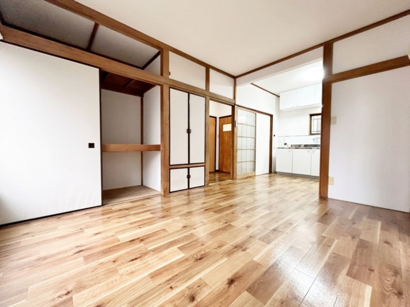 居室 船橋市南三咲戸建