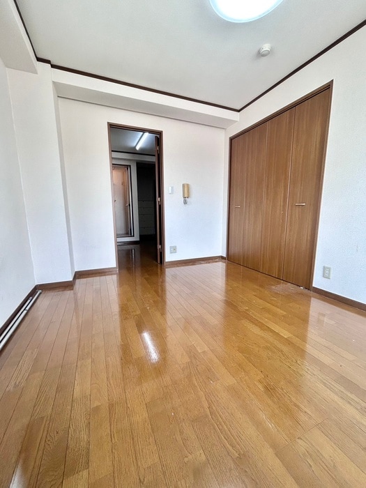 居室 Ｔ.Ｈ.Ｅ フォ－トクワハラ