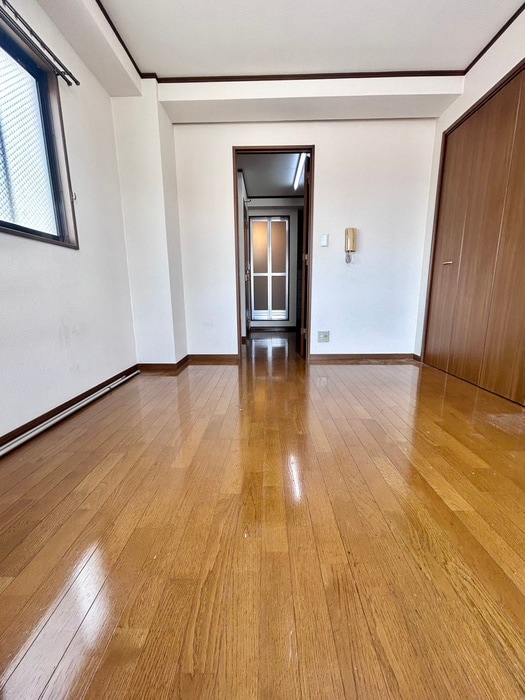 居室 Ｔ.Ｈ.Ｅ フォ－トクワハラ