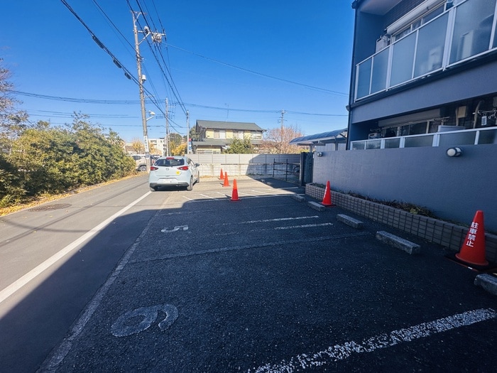 駐車場 ｴｸﾚ-ﾙ仙川ＰＡＲＴⅡ(1－6号室)