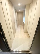 玄関 WAKABA　View　Apartment