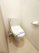 トイレ LAUREL西新井栄町