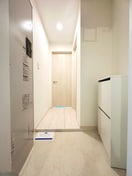 廊下 LAUREL西新井栄町