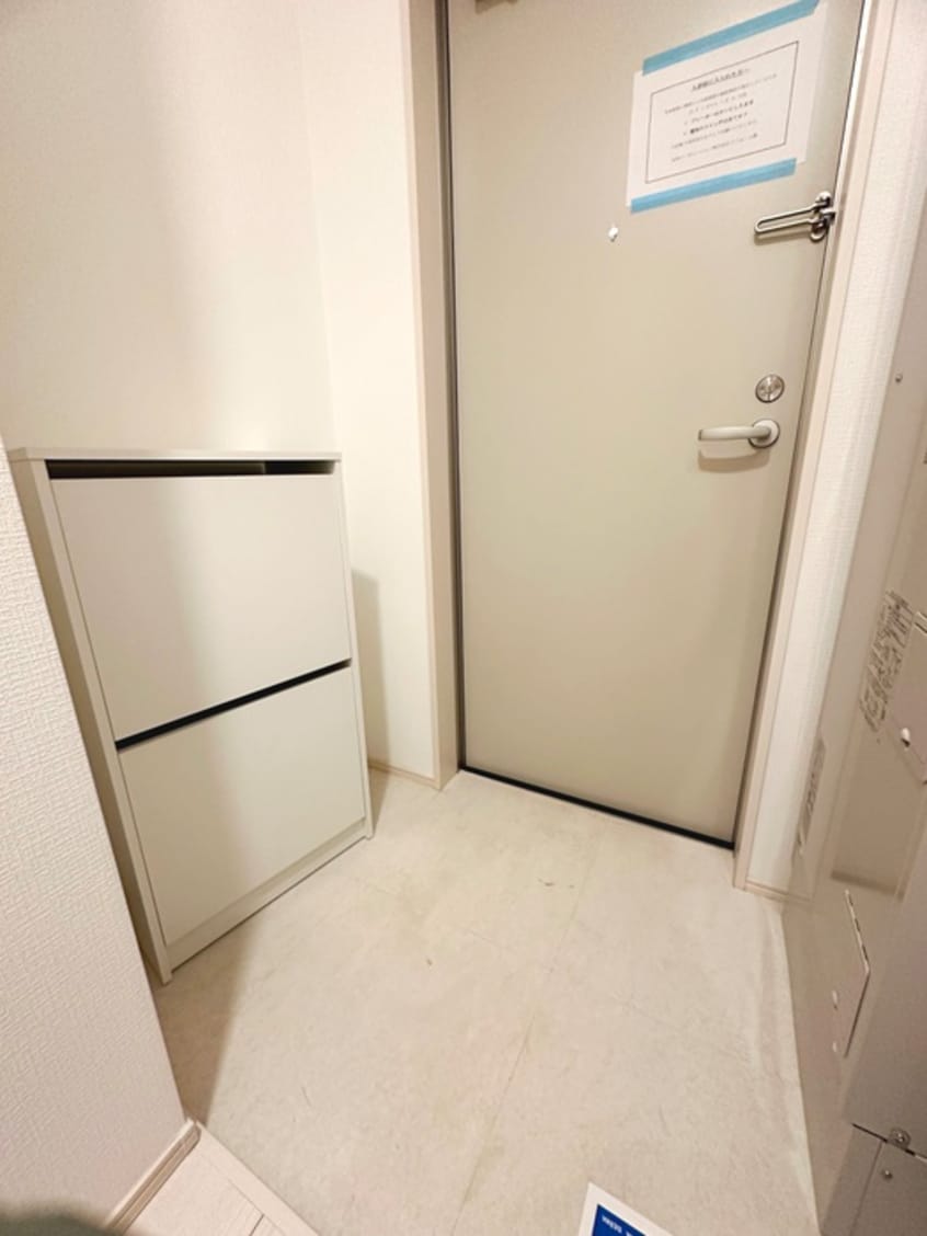 玄関 LAUREL西新井栄町