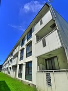 クリスタル岩槻の外観