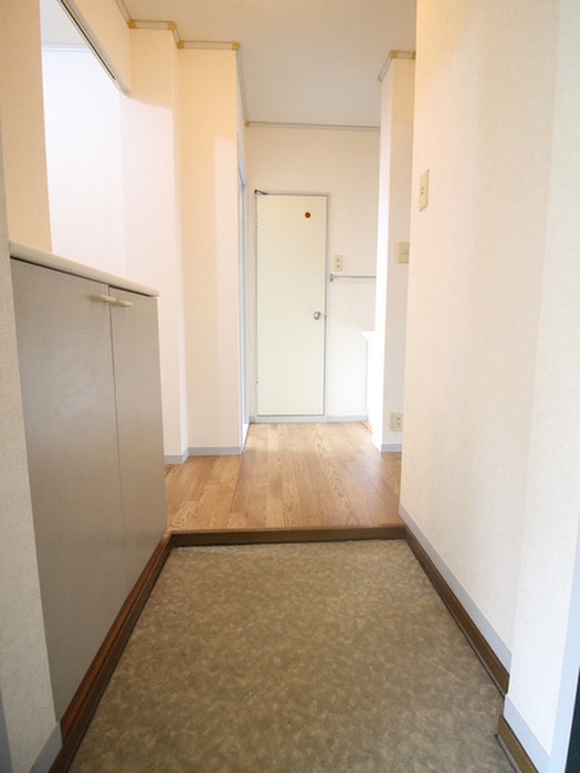 玄関 クリスタル岩槻