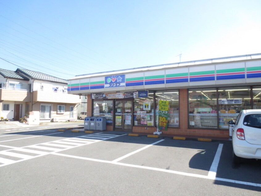 スリーエフ(コンビニ)まで801m ハイツ天神