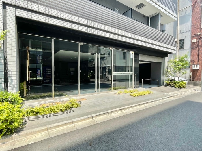 エントランス部分 ｽﾃｰｼﾞｸﾞﾗﾝﾃﾞ新御徒町ｱｼﾞｰﾙｺｰﾄ