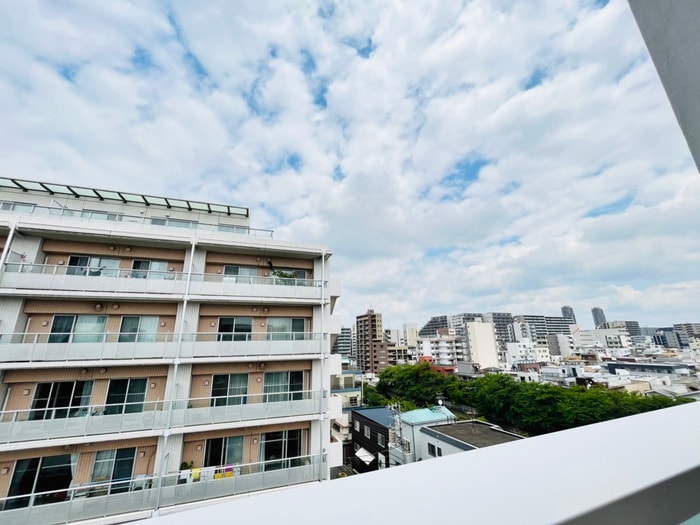 室内からの展望 グラウンデュークス清澄白河