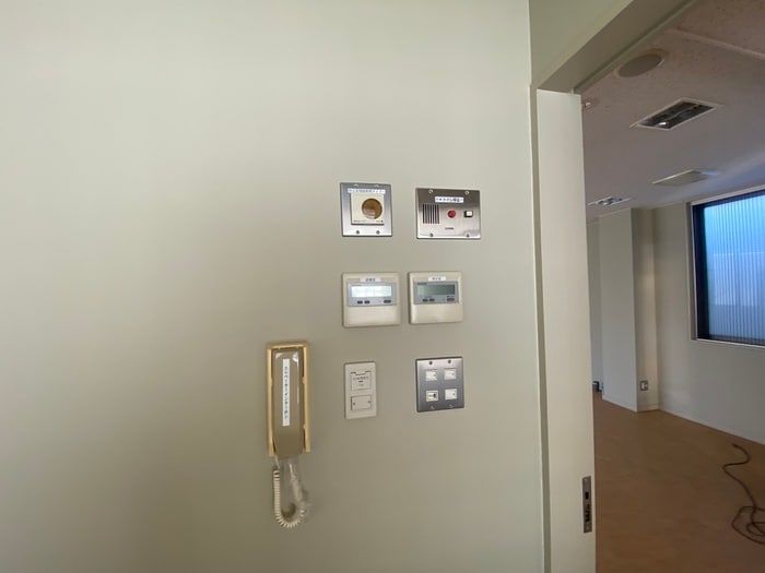 室内からの展望 Ｋ・Ｍ・Ｃビル