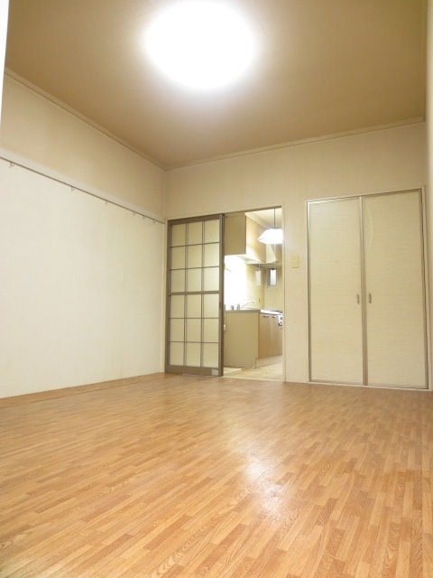 居室 フロイデンハイム