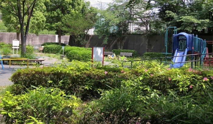 奈良町大田平公園(公園)まで1100m ブルク大澤