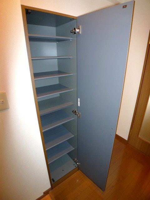 靴箱 Ｐｒｅｎｄｒｅ．Ｓ