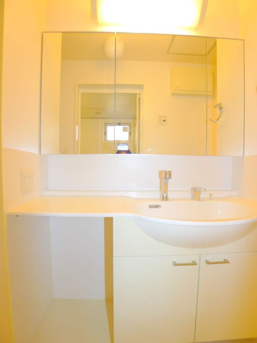 洗面 ユウ・アムール