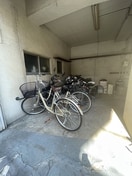 駐輪場 大和ビル院内