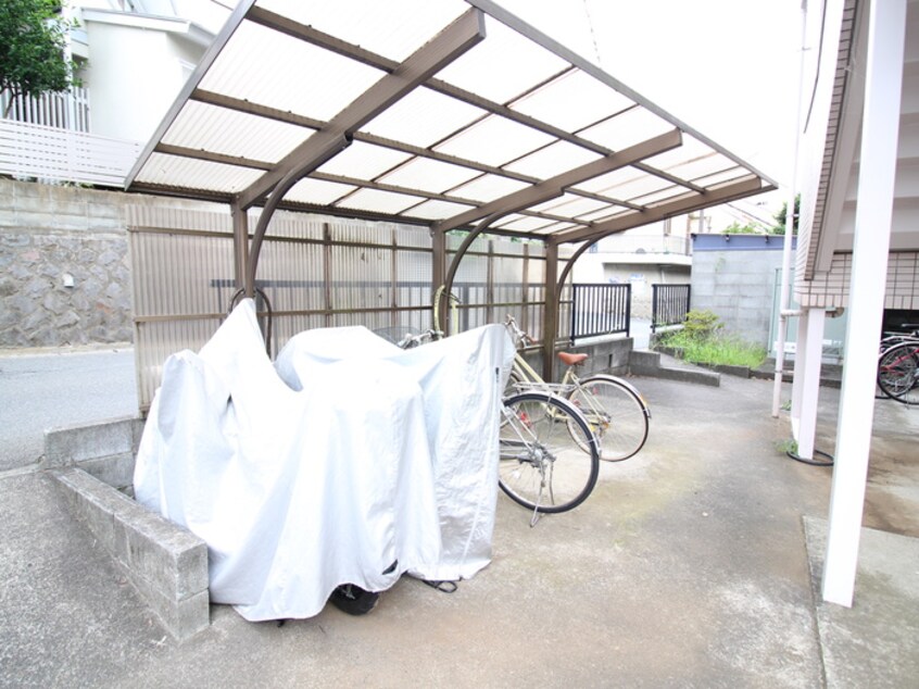 駐輪場 伊藤ハイツ