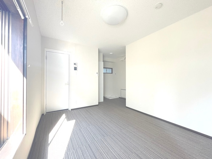 居室 ウッディコーポ東六月町