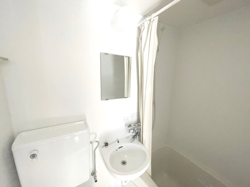 洗面 ウッディコーポ東六月町