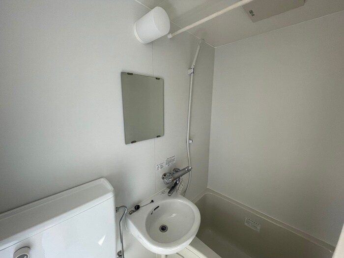 洗面 ウッディコーポ東六月町