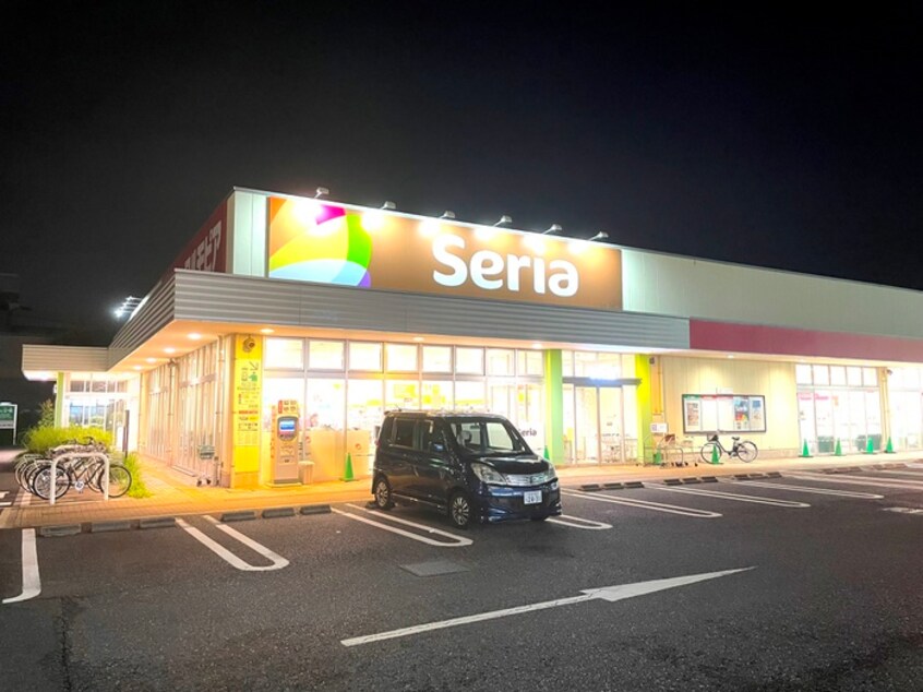 セリア(100均)まで450m ウッディコーポ東六月町