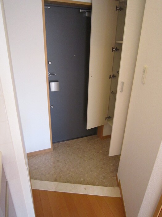 玄関 ＴＨＥパ－ムス新小岩