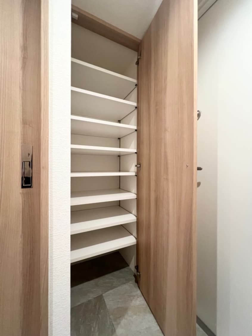 靴箱 BRICK RESIDENCE 目黒本町