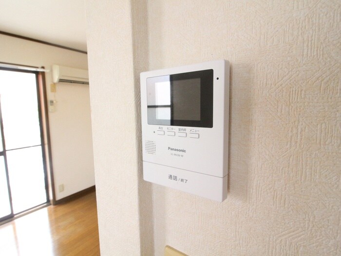 内観写真 ＬＩＦＥ　ＴＨＲ０ＵＧＨ　２