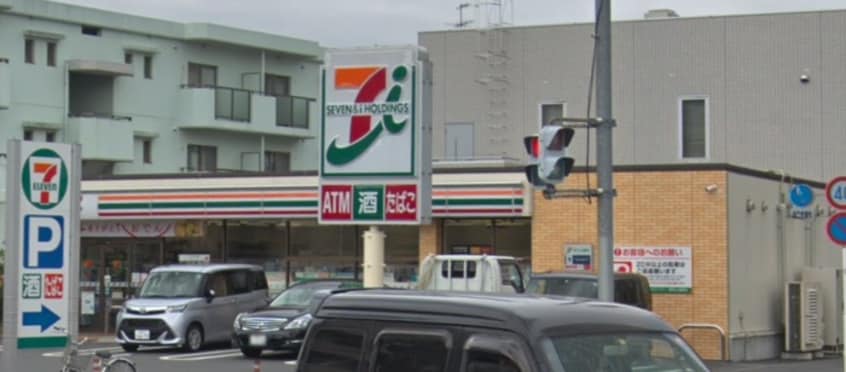 セブンイレブン中央2丁目　海老名　(コンビニ)まで250m ＬＩＦＥ　ＴＨＲ０ＵＧＨ　２