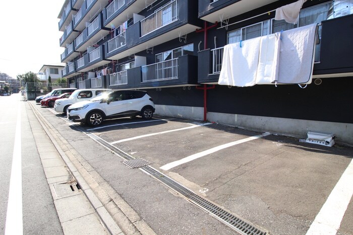 駐車場 リブレス東浦和