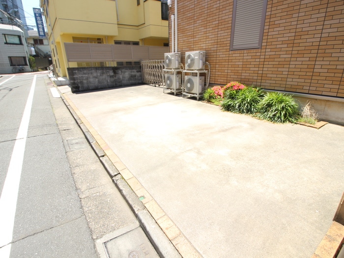 駐車場 メゾン ド ルフレ