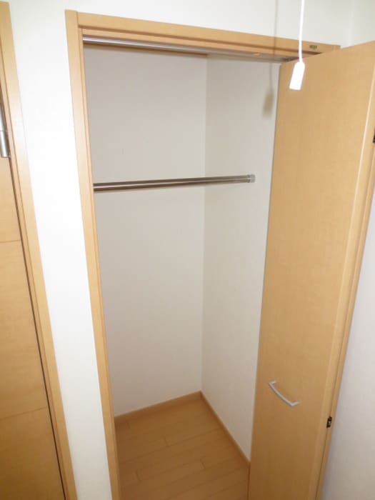 収納 シャンテ東駒形
