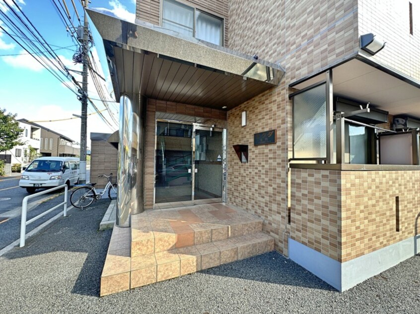 エントランス部分 ラクダ