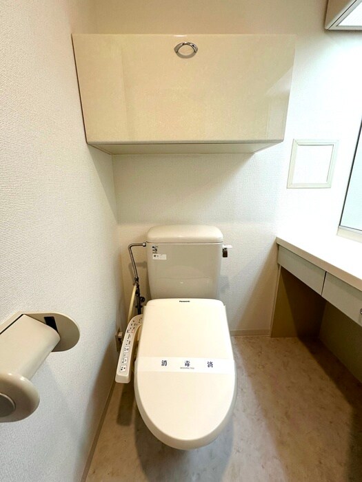 トイレ フリ－ディオ西麻布（702）