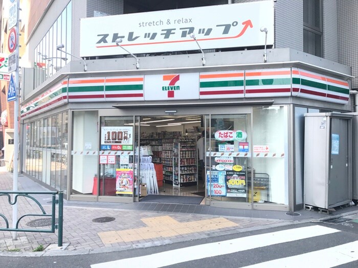 セブンイレブン(コンビニ)まで52m フリ－ディオ西麻布（702）