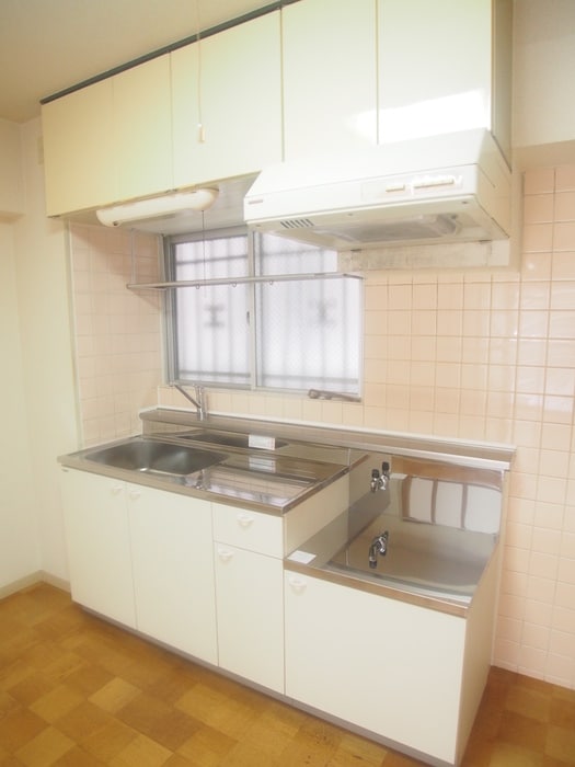 キッチン ザ３・４・４ビル