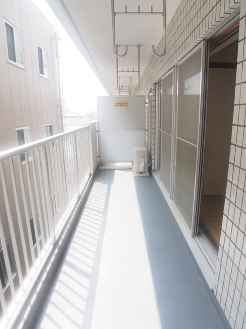 ベランダ・バルコニー ザ３・４・４ビル