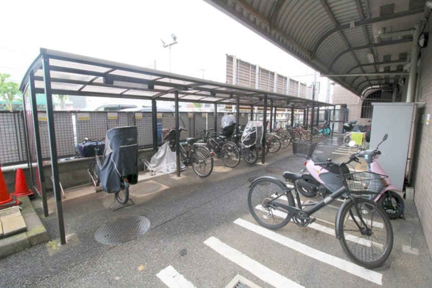駐輪場 東川口ガーデンプラザ壱番館