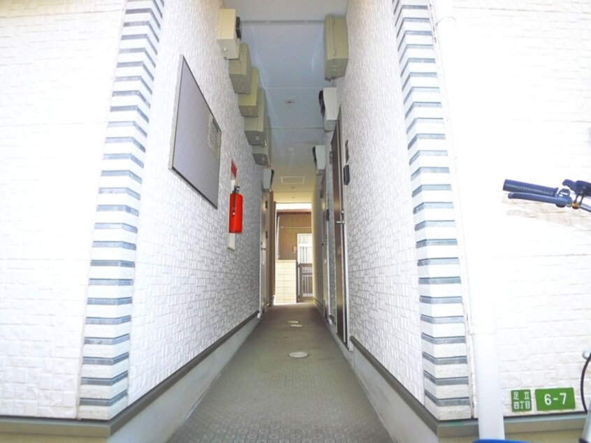 エントランス部分 ラフォンテ足立