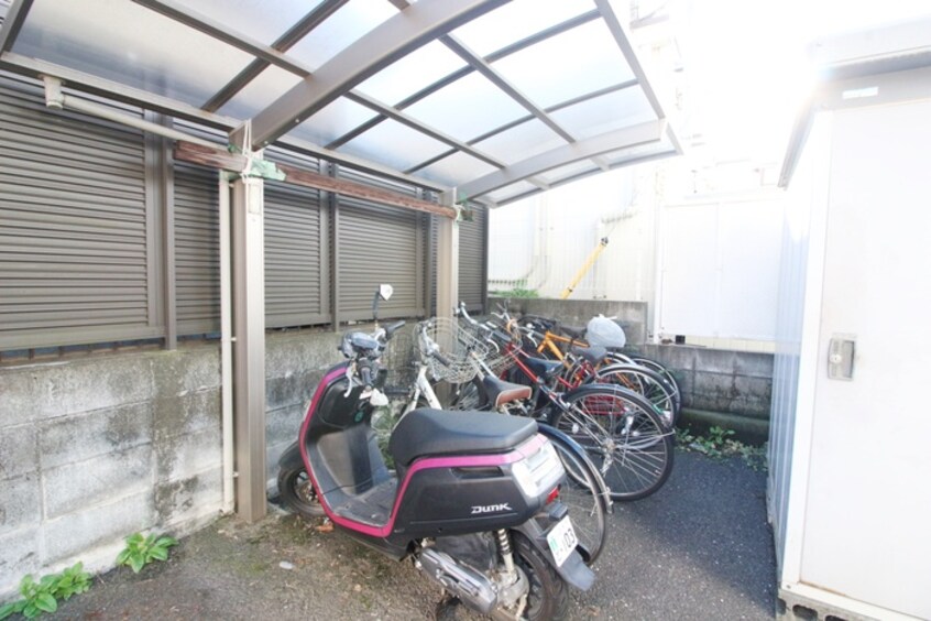 駐輪場 タウンハイツ