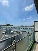 室内からの展望 スタ－ダスト新百合
