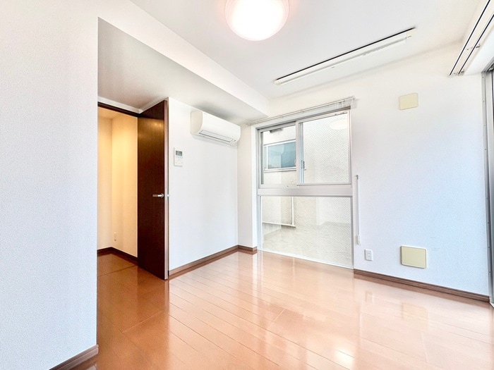 居室 La luce karasuyama