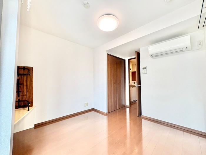 居室 La luce karasuyama