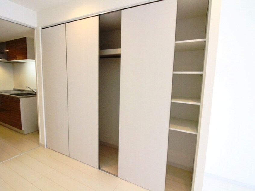 収納 ﾘﾌﾞﾘ・ｼｬﾄｰ・ﾃﾞ・ｻﾞｰﾙⅦ