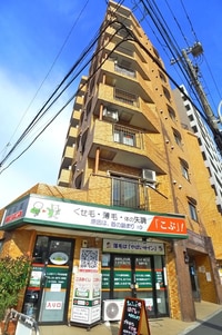 ﾗｲｵﾝｽﾞﾏﾝｼｮﾝ西小岩第三（401）